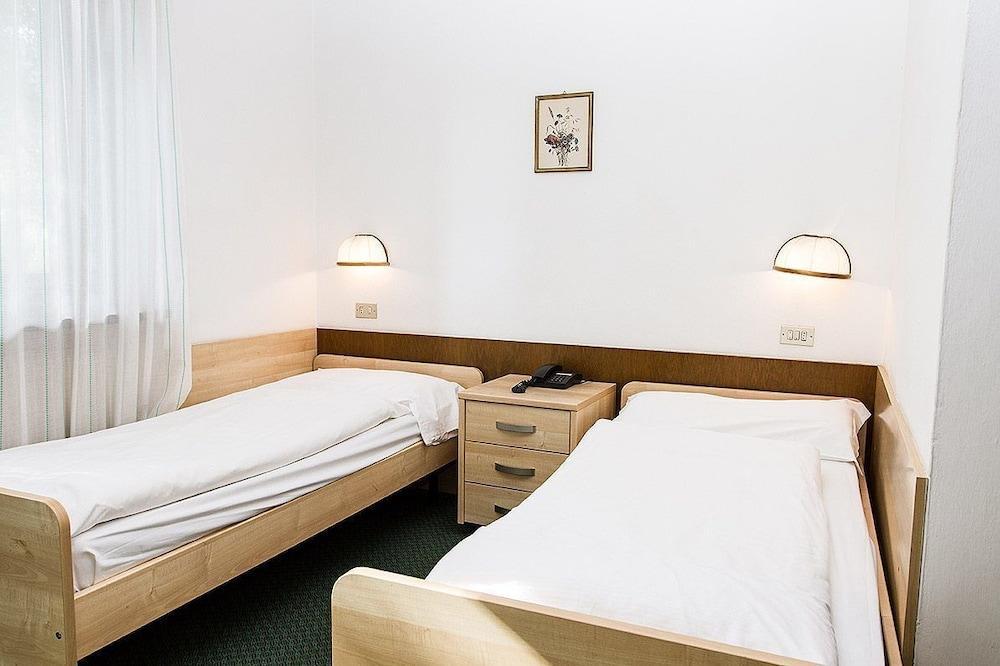 Hotel Panorama Cavalese Kültér fotó